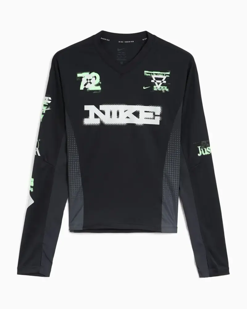 T-shirt graphique manches longues Nike Swift Running Femme Noir
